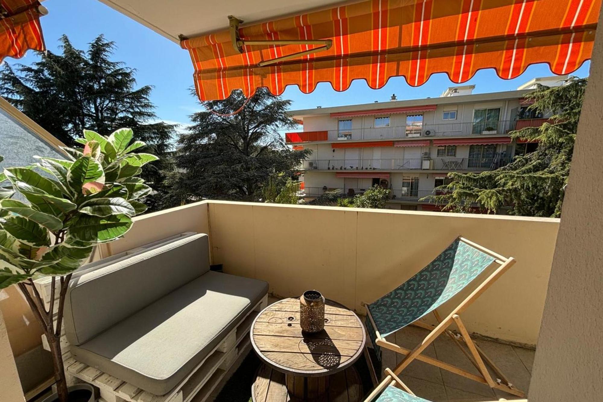 Bright Flat Near To The Beach & Harbor Saint-Laurent-du-Var Esterno foto